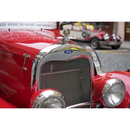 36"x24" Photographic Print Poster Ford Car Classic car Oldtimer Red Grill Urban