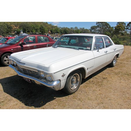 36x24in Poster Chevrolet Impala 4 door Sedan 1965