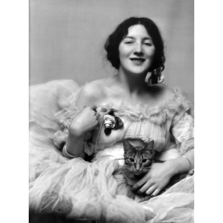 24x32in Poster Audrey Munson with Arnold Genthe's cat, Buzzer