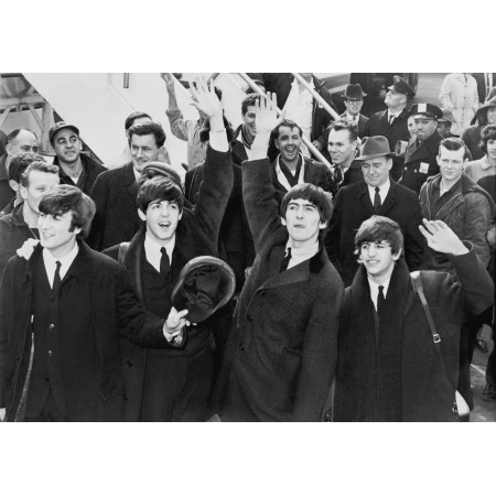33x24in Poster The Beatles arrive at JFK Airport