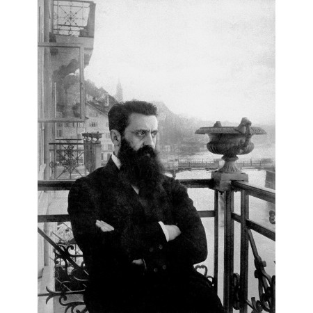 Theodor Herzl at the Zionist Congress in Switzerland in 1901