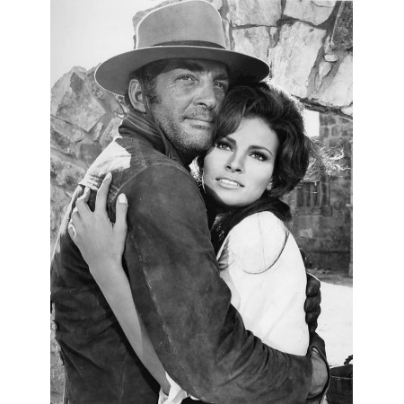 18x24in Poster 1968 film Bandelero with Dean Martin and Raquel Welch