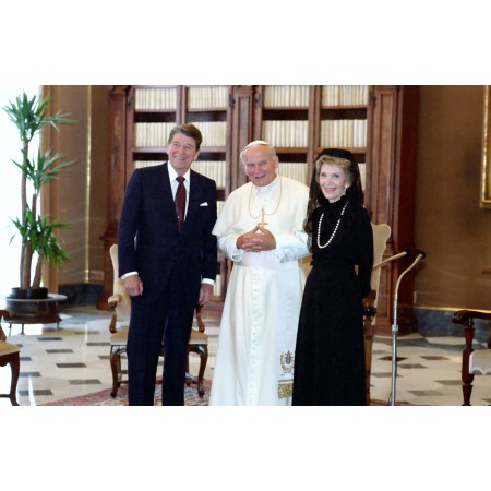 36x24in Poster President Ronald Reagan and Nancy Reagan with Pope John Paul II