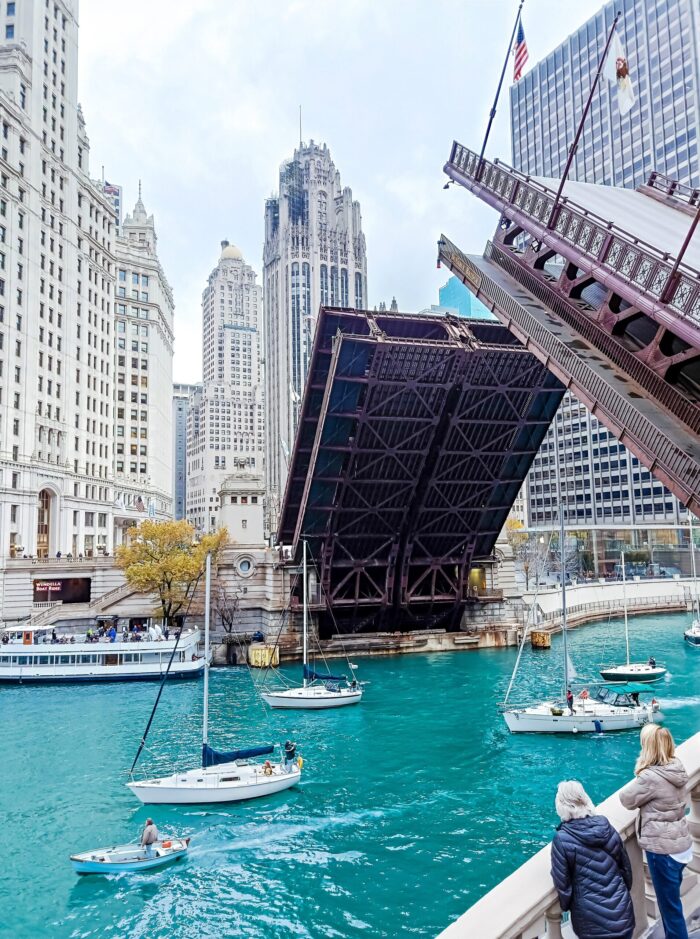 Chicago City Building Bridge Boat Modern river