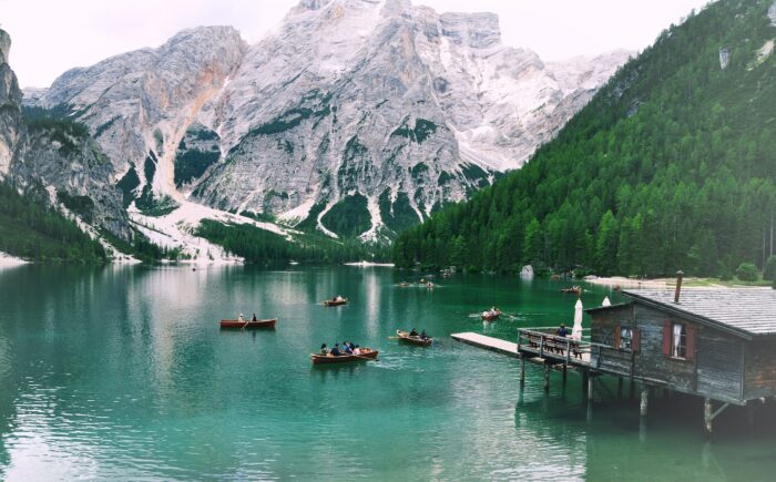 Boat Mountain Lake Nature Pragser Wildsee