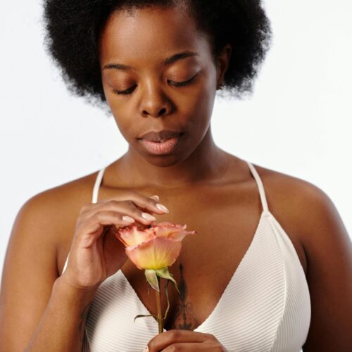 Soft Bloom – Feminine Stillness picture