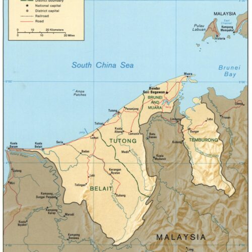 Political map of Brunei showing three districts, major cities, district boundaries, roads, railways, and neighboring Malaysia with geographic detail.