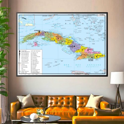 Political map of Cuba displaying 15 provinces with color-coded regions, major cities, provincial capitals, roads, airports, and Caribbean Sea geography with French labels and provincial legend.