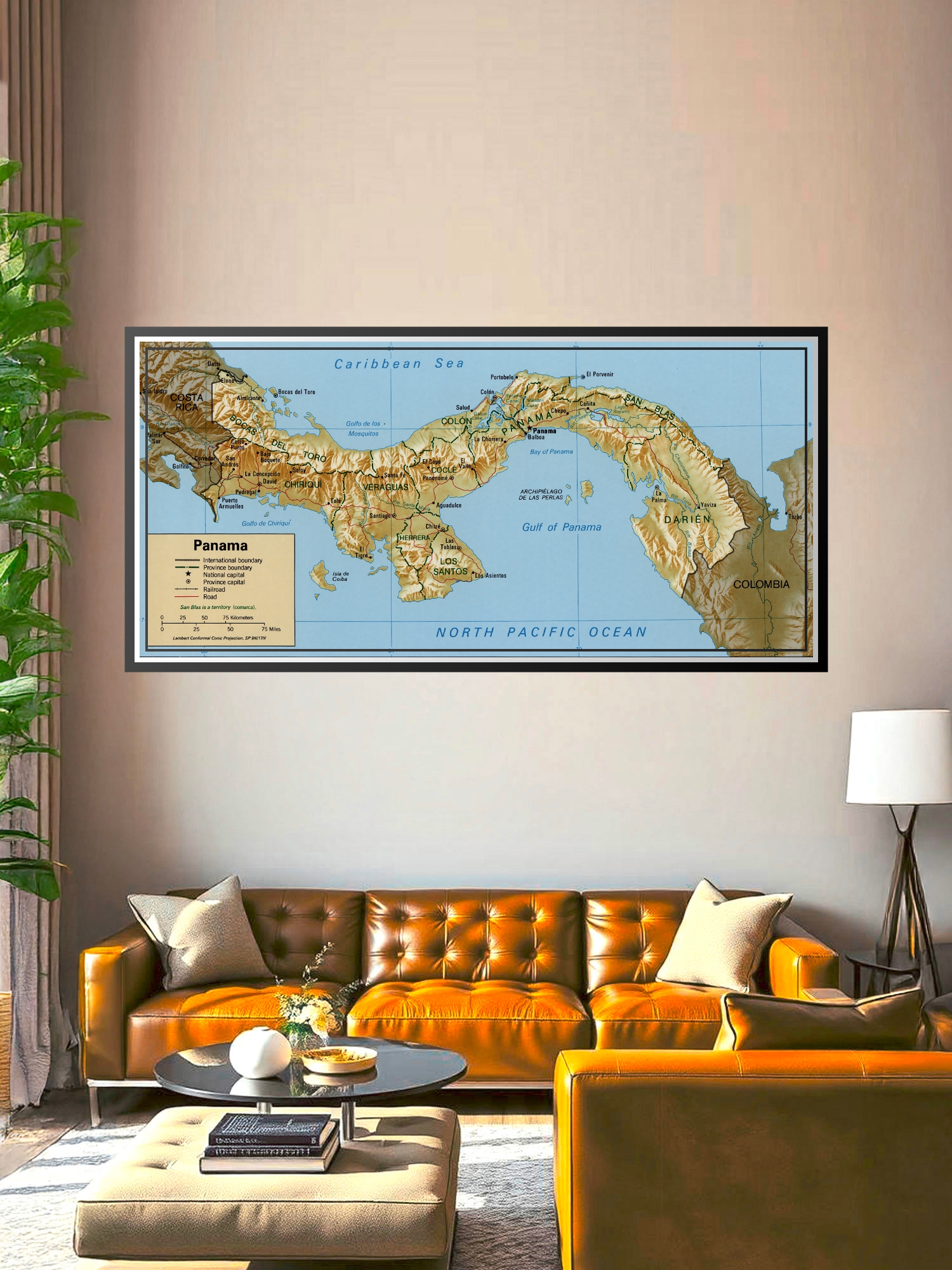 Detailed political map of Panama showing provinces, major cities, Caribbean Sea, and North Pacific Ocean with geographic boundaries and scale.