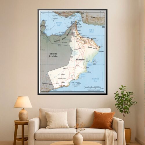 Political map of Oman showing borders, cities, and surrounding regions including Saudi Arabia, Yemen, UAE, Iran, Persian Gulf and Arabian Sea.
